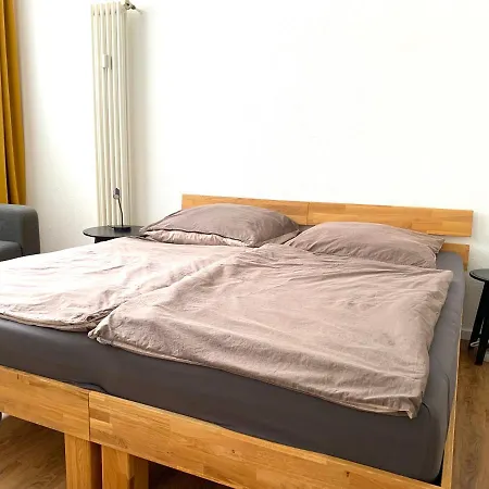 アパート Alles Komplett - 2 Schlafzimmer, Grosse Kueche, Bad