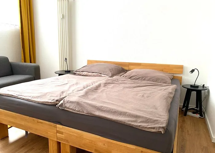 דירה Alles Komplett - 2 Schlafzimmer, Grosse Kueche, Bad